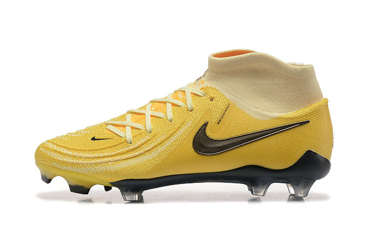Nike Phantom Luna 2 Elite Turf Football Boots + Exclusive Gifts