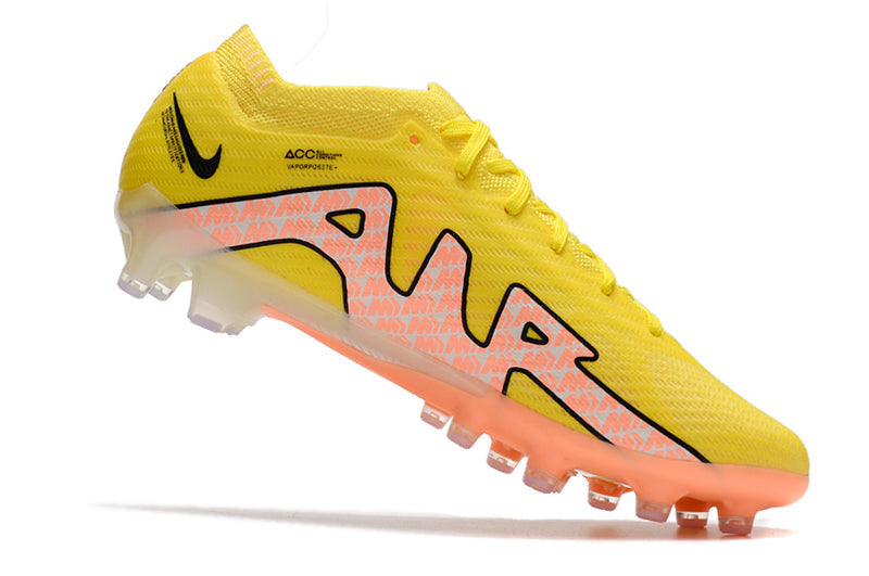 Nike Air Zoom Mercurial Vapor 15 AG Elite Football Boots + Exclusive Gifts