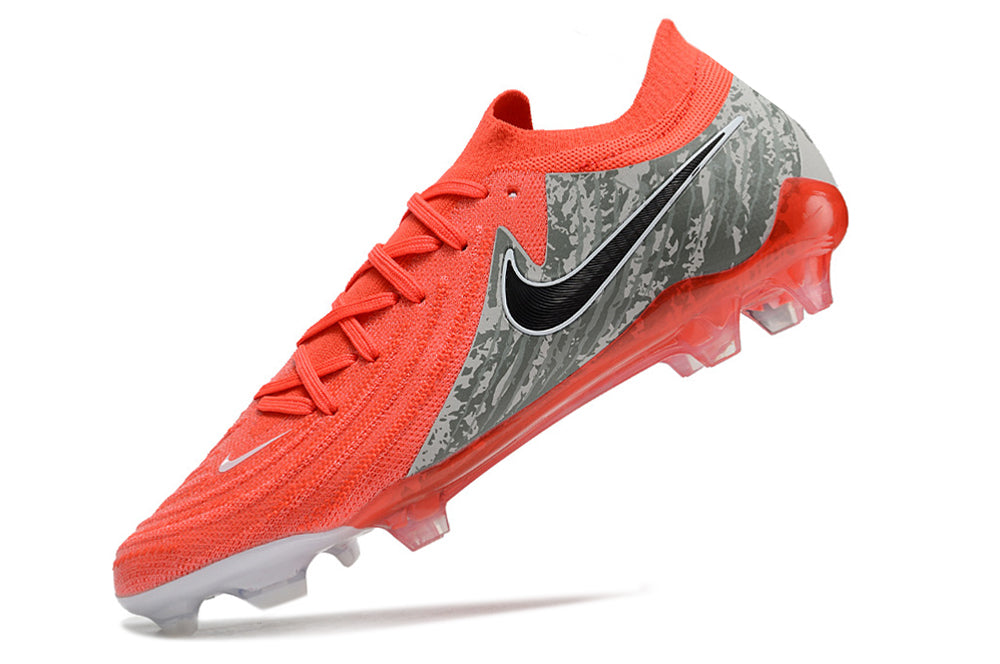 Nike Phantom Luna 2 Elite Turf Football Boots + Exclusive Gifts