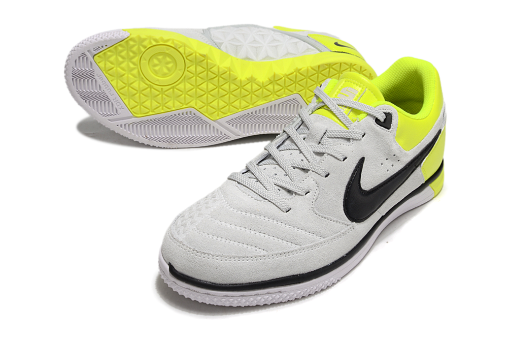 Nike 5 Gato Street IC Elite Futsal Shoes + Exclusive Gifts