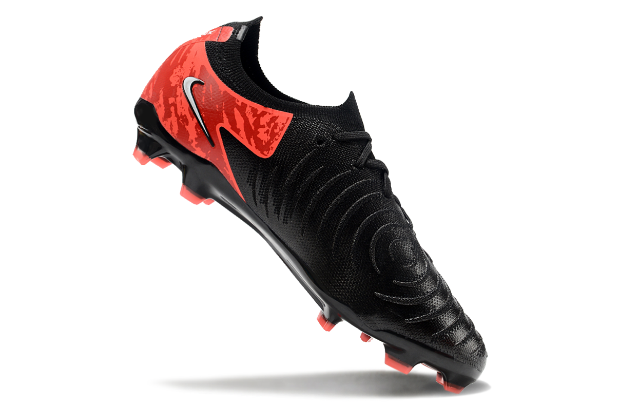 Nike Phantom Luna 2 Elite Turf Football Boots + Exclusive Gifts