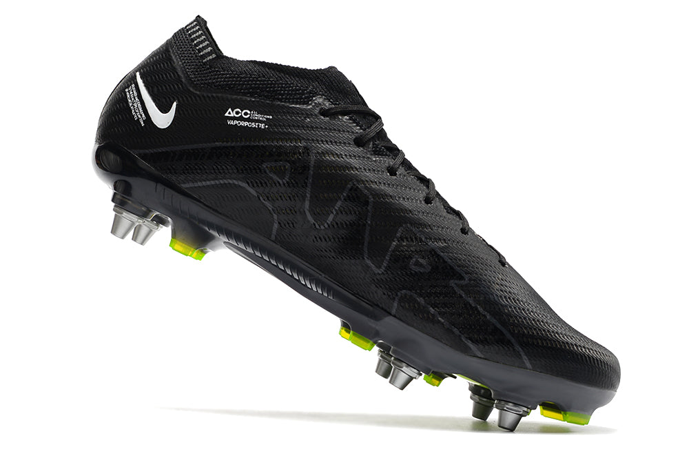 Nike Air Zoom Mercurial Vapor 15 SG Elite Football Boots + Exclusive Gifts