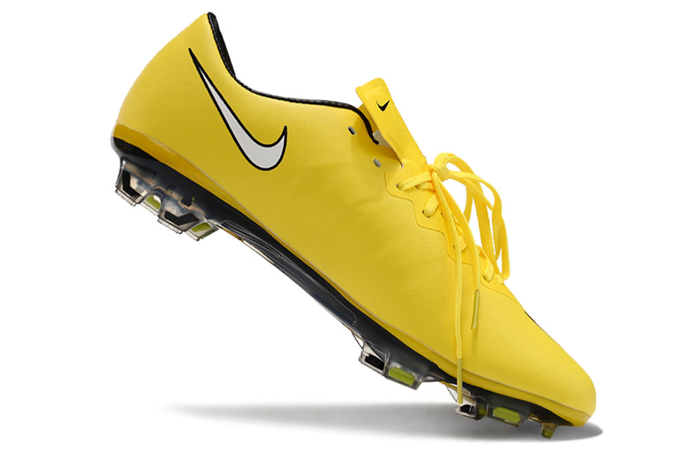 Nike Mercurial Vapor 10 Elite FG Soccer Cleats + Exclusive Gifts