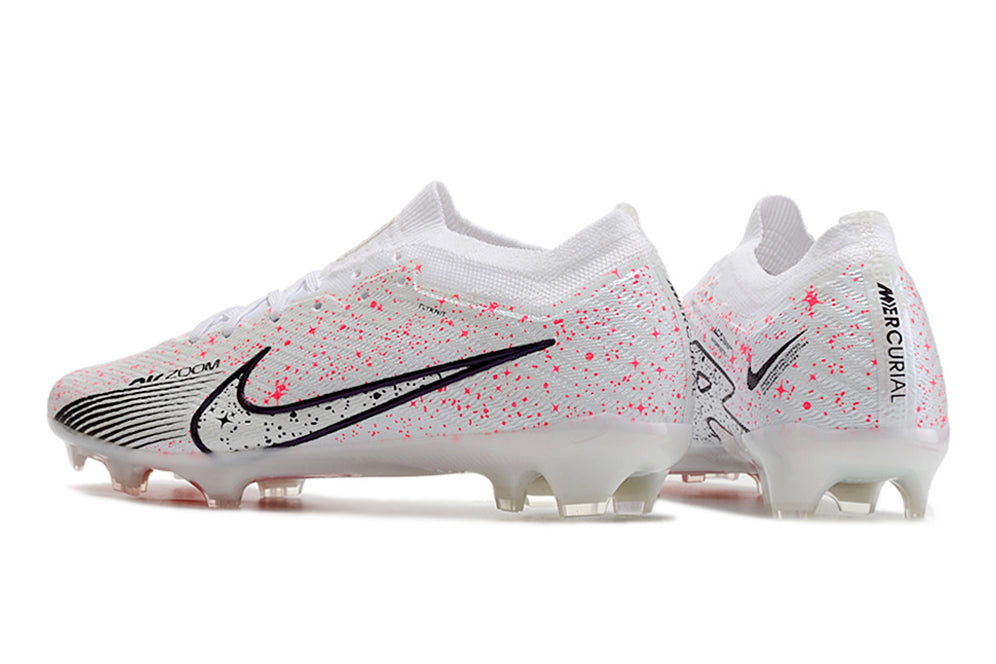 Nike Air Zoom Mercurial Vapor 15 Elite Football Boots + Exclusive Gifts