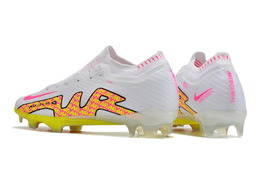 Nike Air Zoom Mercurial Vapor 15 Elite Football Boots + Exclusive Gifts
