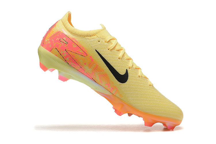 Nike Air Zoom Mercurial Vapor 16 Elite Football Boots + Exclusive Gifts