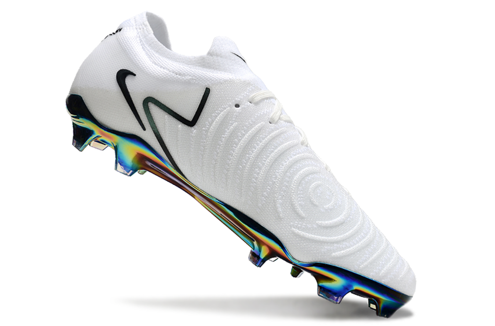 Nike Phantom Luna 2 Elite Turf Football Boots + Exclusive Gifts