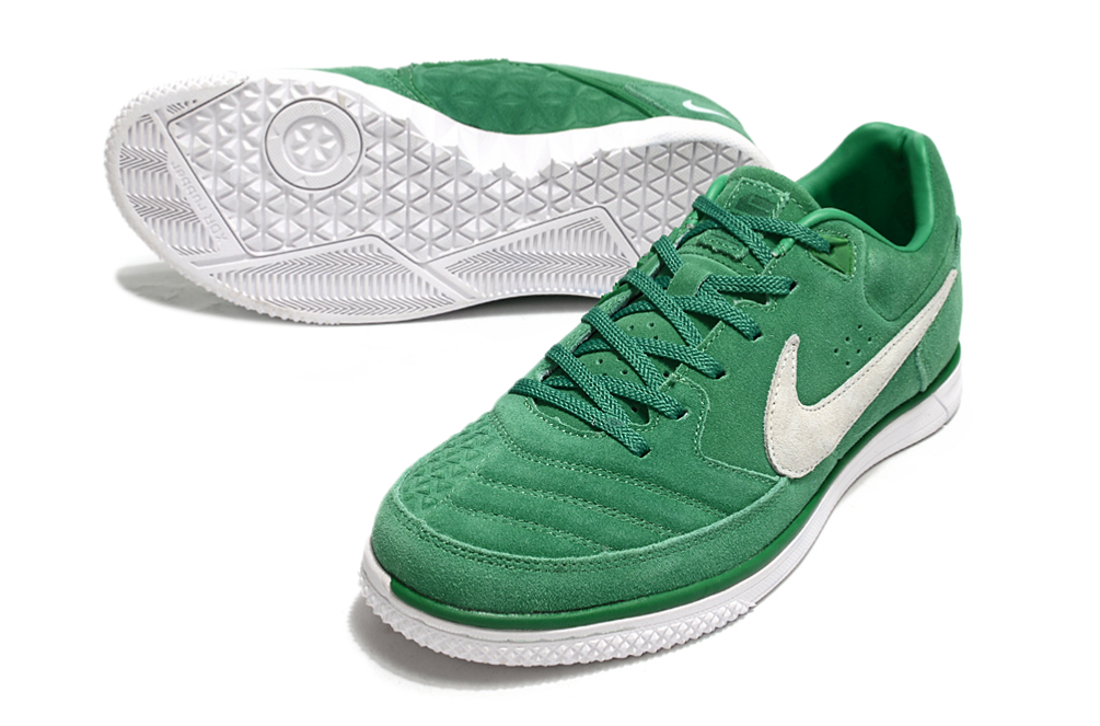 Nike 5 Gato Street IC Elite Futsal Shoes + Exclusive Gifts
