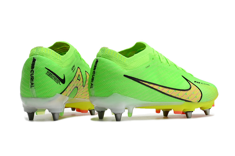 Nike Air Zoom Mercurial Vapor 15 SG Elite Football Boots + Exclusive Gifts