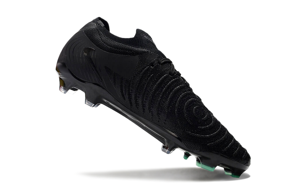 Nike Phantom Luna 2 Elite Turf Football Boots + Exclusive Gifts