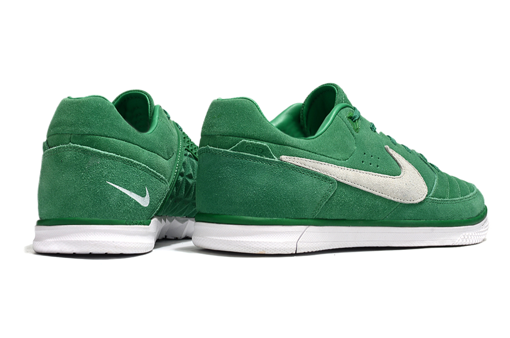 Nike 5 Gato Street IC Elite Futsal Shoes + Exclusive Gifts