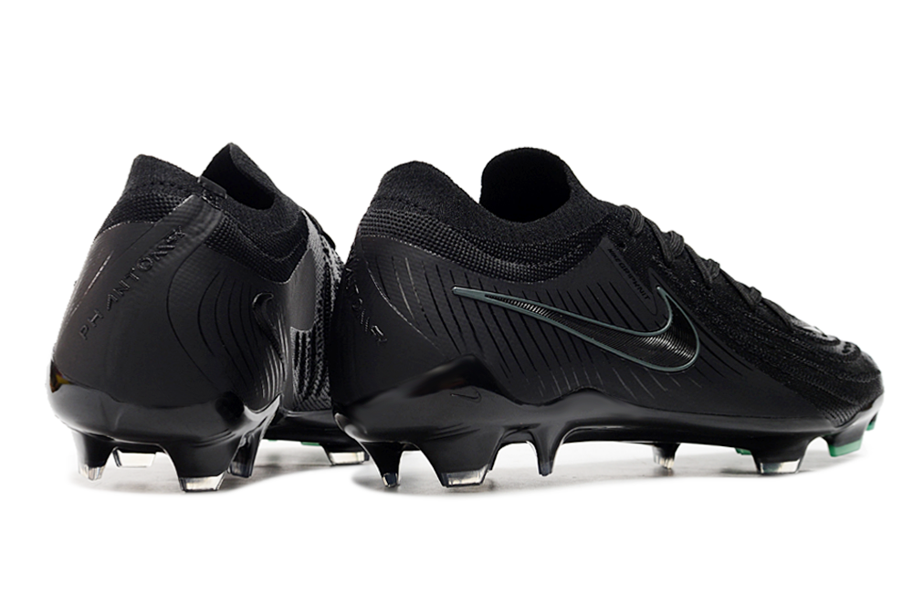 Nike Phantom Luna 2 Elite Turf Football Boots + Exclusive Gifts