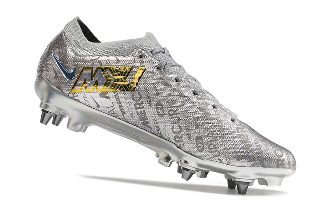 Nike Air Zoom Mercurial Vapor 15 SG Elite Football Boots + Exclusive Gifts