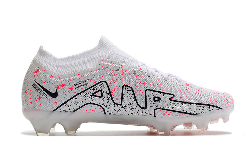 Nike Air Zoom Mercurial Vapor 15 Elite Football Boots + Exclusive Gifts