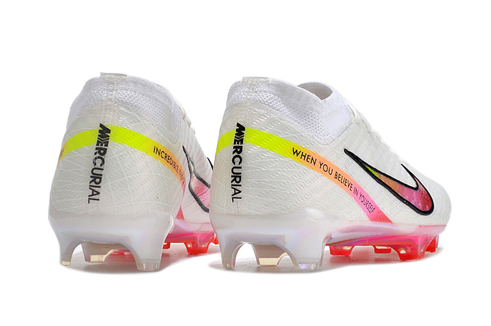 Nike Air Zoom Mercurial Vapor 15 Elite Football Boots + Exclusive Gifts
