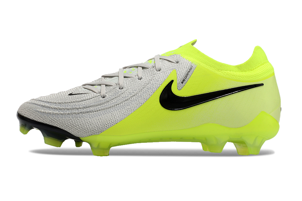 Nike Phantom Luna 2 Elite Turf Football Boots + Exclusive Gifts