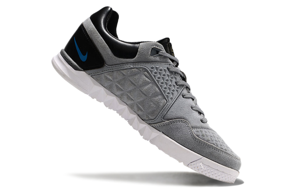 Nike 5 Gato Street IC Elite Futsal Shoes + Exclusive Gifts