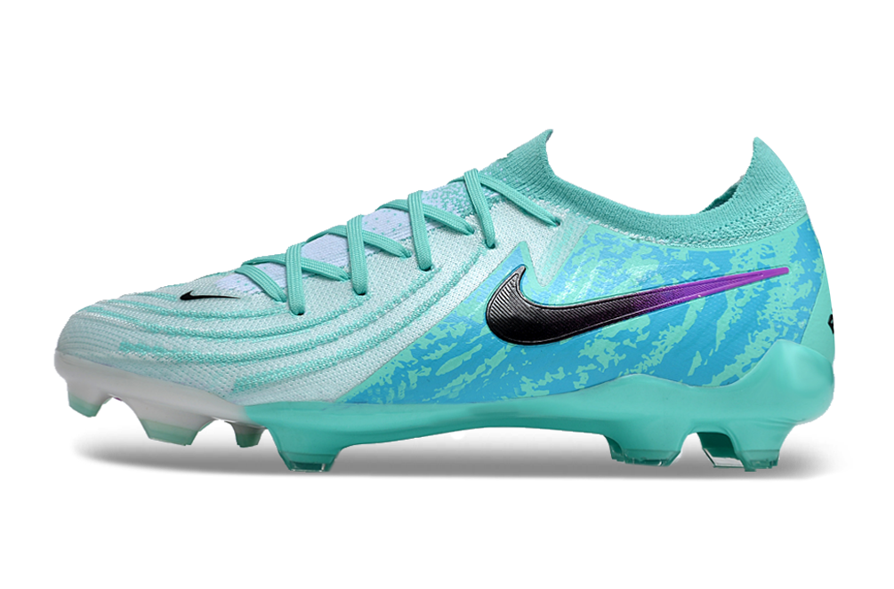 Nike Phantom Luna 2 Elite Football Boots + Exclusive Gifts