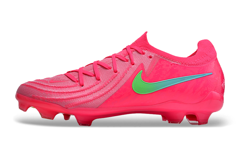 Nike Phantom Luna 2 Elite Football Boots + Exclusive Gifts