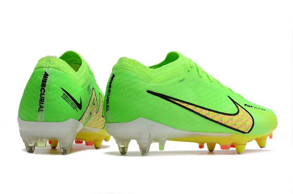 Nike Air Zoom Mercurial Vapor 15 SG Elite Football Boots + Exclusive Gifts
