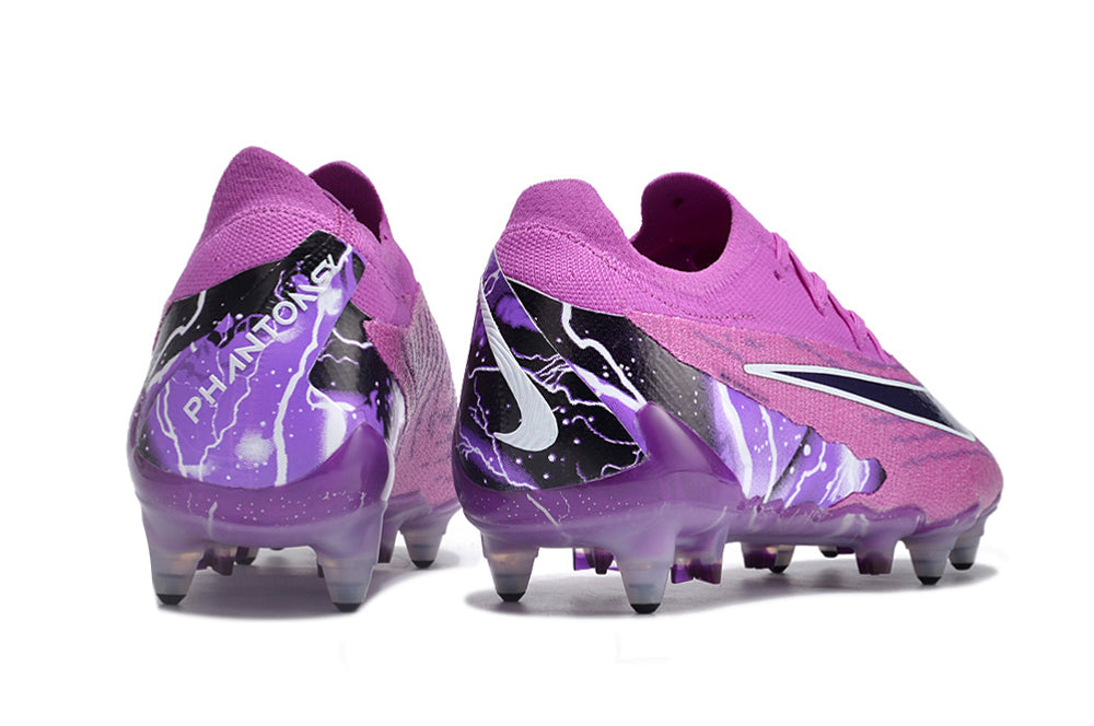 Nike Phantom GX DF SG Football Boots - Elite Fixed Studs + Exclusive Gifts