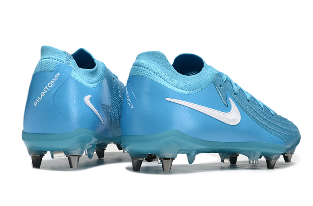Nike Phantom Luna 2 SG Elite Football Boots + Exclusive Gifts