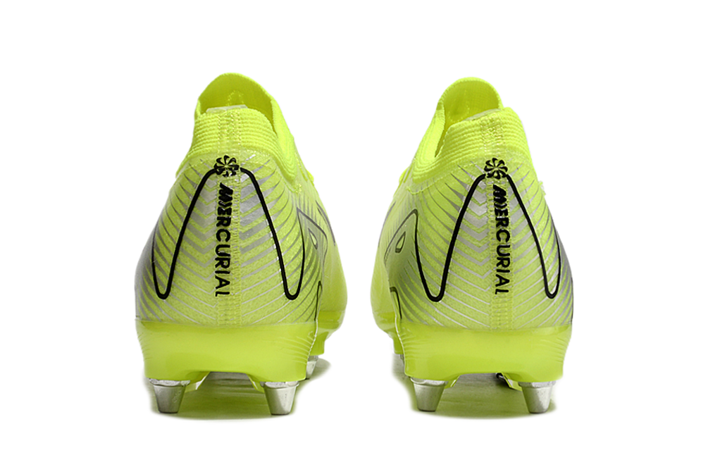 Nike Air Zoom Mercurial Vapor 16 SG Elite Football Boots + Exclusive Gifts