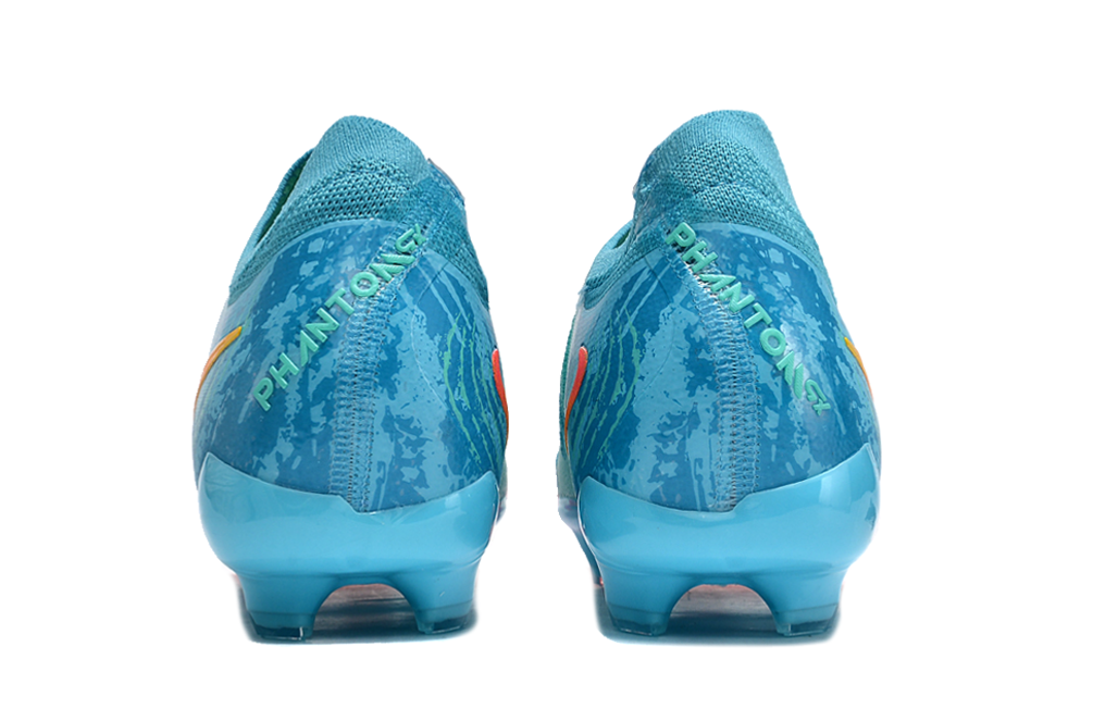 Nike Phantom Luna 2 Elite Football Boots + Exclusive Gifts