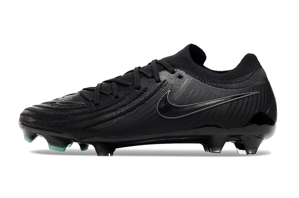 Nike Phantom Luna 2 Elite Turf Football Boots + Exclusive Gifts
