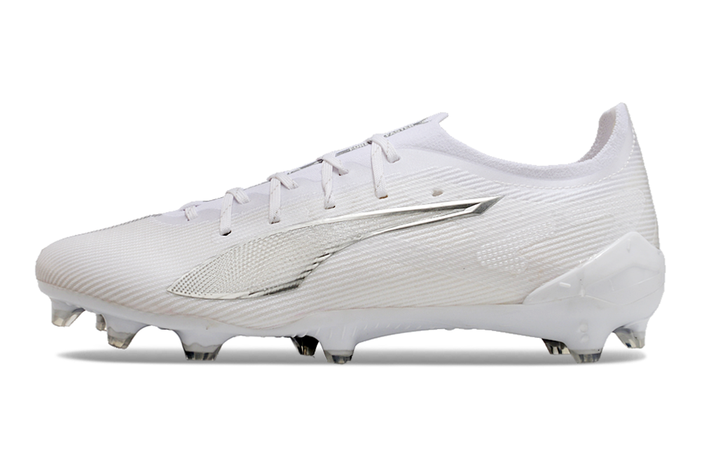 Puma Ultra 5 FG Elite Field Football Boots + Exclusive Gifts