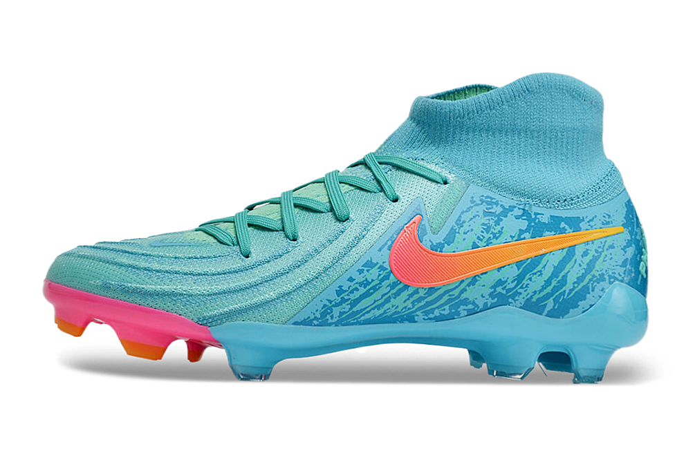 Nike Phantom Luna 2 Elite Football Boots + Exclusive Gifts