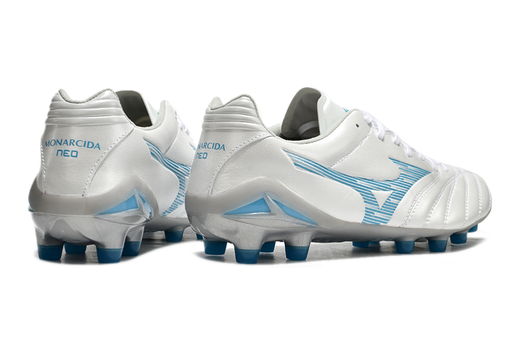 Mizuno Morelia Neo 4 FG Elite Football Boots + Exclusive Gifts